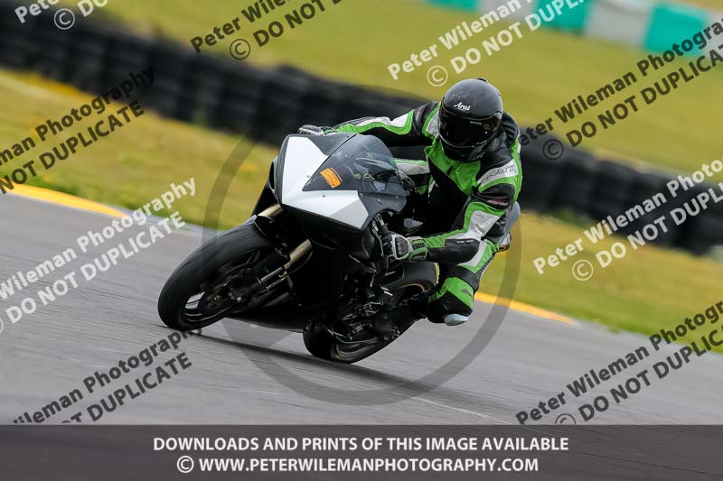 PJM Photography;anglesey no limits trackday;anglesey photographs;anglesey trackday photographs;enduro digital images;event digital images;eventdigitalimages;no limits trackdays;peter wileman photography;racing digital images;trac mon;trackday digital images;trackday photos;ty croes